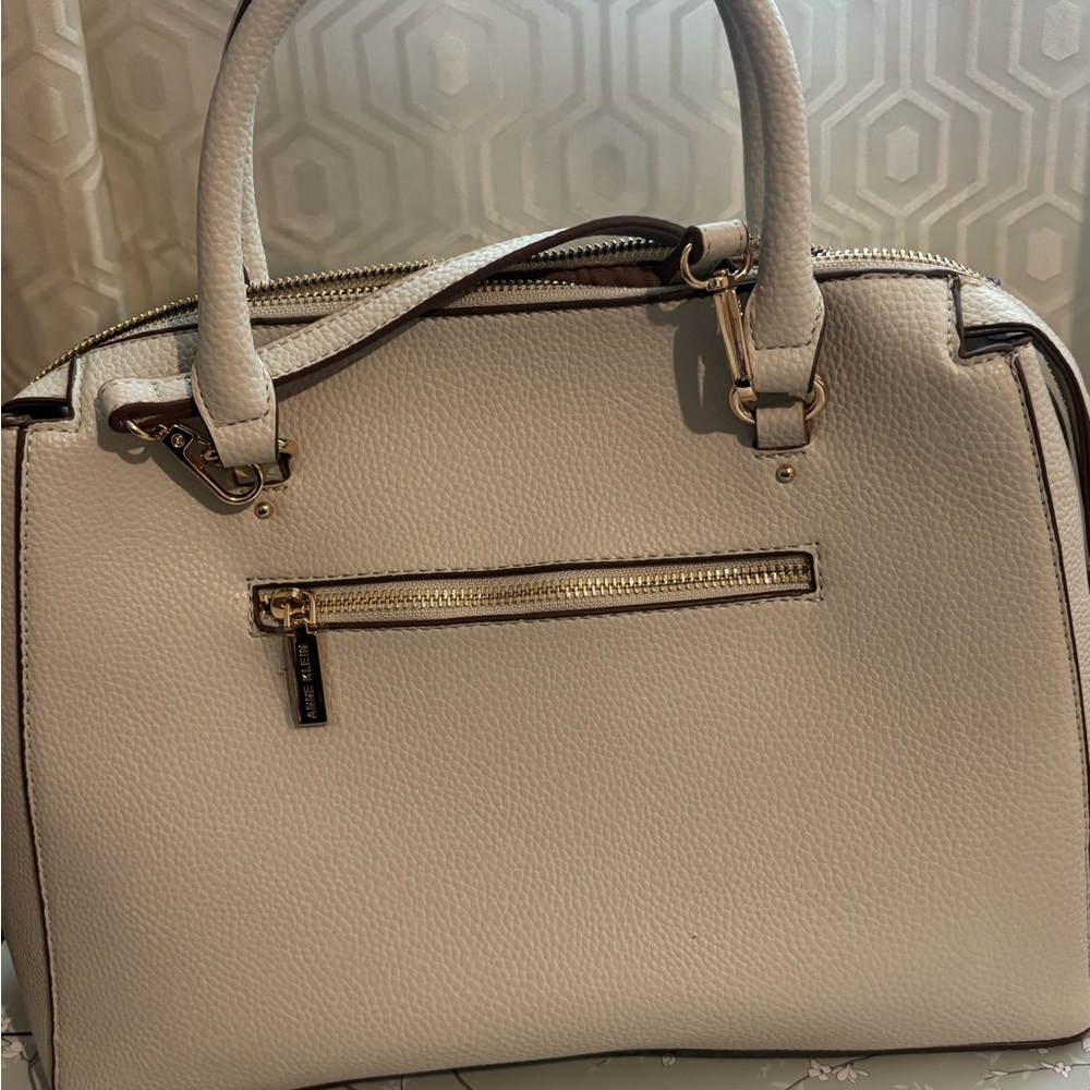 Anne Klein Elegant Cream Handbag with Scarf Accent - Picture 2 of 7